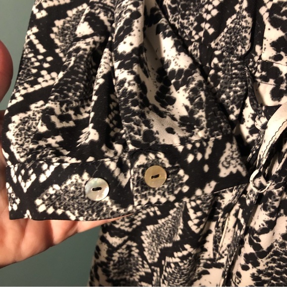 Black Rainn snake skin print lined dress drawstring waist midi , black and white - Picture 4 of 6